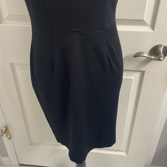 Frank Lyman Sleeveless Shift Dress Black Back Zip Women's Size 4 Stretch LBD - Picture 3 of 10